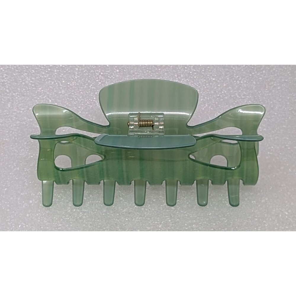 Large Green Plastic Hair Claw Clip - 5.5 Inches
